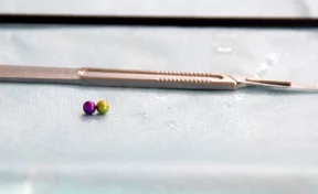 В Кузбассе годовалая девочка проглотила 24 магнитных шарика 