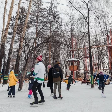 Фото: В центре Новокузнецка закрыли детский парк из-за анонимной жалобы 1