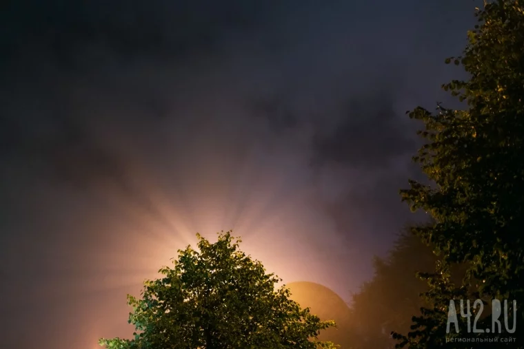 Фото: Ночной туман в Кемерове 25