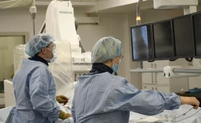 Кемеровские врачи спасли жизнь 82-летнего мужчины, проведя операцию на открытом сердце