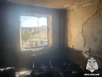 Фото: В Кузбассе на пожаре спасли 6 человек 1