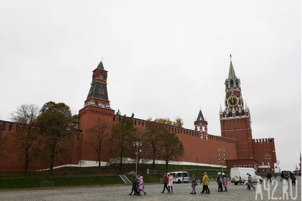 В Москве Мавзолей Ленина закрыли до 17 мая