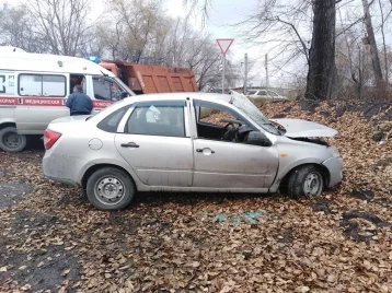 Фото: В Кузбассе один человек пострадал в жёстком ДТП с КамАЗом 1