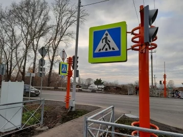 Фото: На перекрёстке в Рудничном районе Кемерова установили светофор 1
