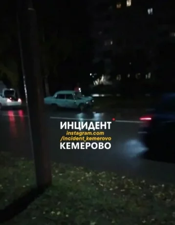 Фото: В ДТП на проспекте Ленинградском в Кемерове пострадали два человека 1
