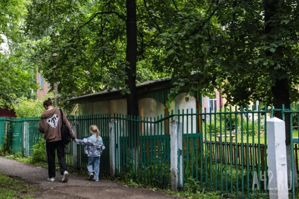 «Папин капитал»: отцам предложили выплачивать 500 000 рублей за участие в уходе за детьми