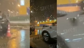 Фото: Жёсткое столкновение двух легковушек произошло у гипермаркета в кузбасском городе 1