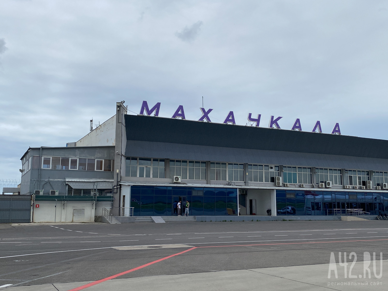 Прокурор запросил от 7 до 10 лет для участников погромов в аэропорту Махачкалы