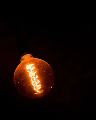 В Новокузнецком округе из-за аварии без света остались жители посёлка Загорский