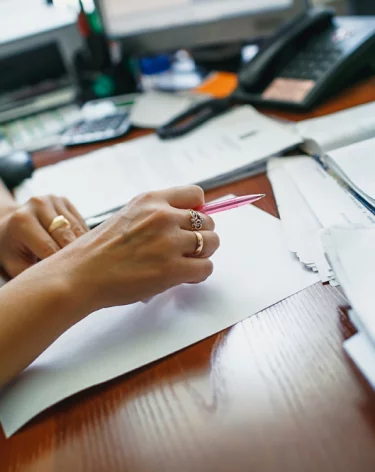 В Госдуме предложили сократить рабочее время россиян до шести часов в день