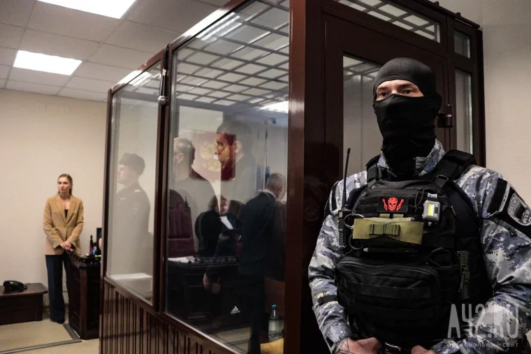 Фото: Михаил Федяев получил условный срок по делу о взрыве на шахте «Листвяжная» в Кузбассе 5