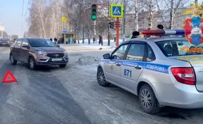 Пострадали двое: стали известны подробности ДТП с пешеходом на Октябрьском проспекте в Кемерове