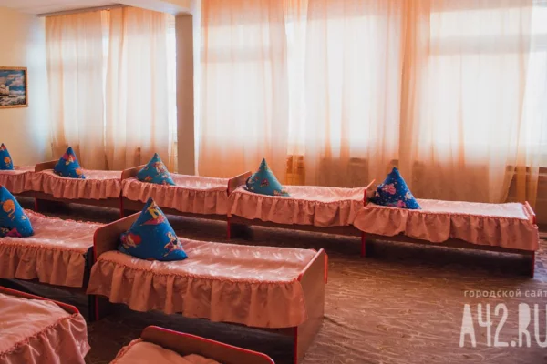 Ребёнок сломал позвоночник в детсаду под Новосибирском: дело рассмотрит суд