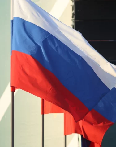 Лавров прибыл в Каир на конференцию