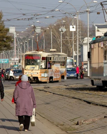 В Кемерове будут судить водителя трамвая, переехавшего пешехода: ему ампутировали ногу