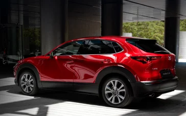Фото: Скоро в продаже: когда покупать новую Mazda CX-30 2