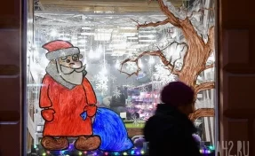 Разносчик заразы: Милонов объяснил, почему Дед Мороз должен быть привитым