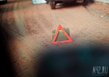 Фото: В Кузбассе последствия жёсткого тройного ДТП с автобусом попали на видео 1