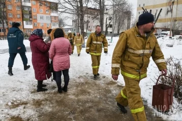 Фото: МЧС: на пожаре в кемеровской «Зимней вишне» погибли 64 человека 1