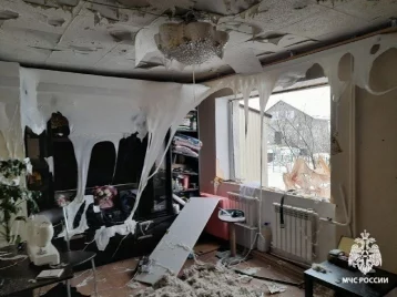 Фото: В Башкортостане два человека пострадали из-за вспышки горючих паров и взрыва в квартире 1