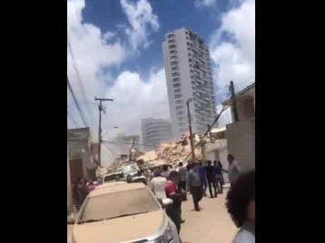 Фото: В Бразилии рухнула жилая семиэтажка 1