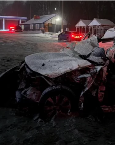 В Кузбассе пьяный водитель грузовика устроил ДТП на трассе Кемерово — Новокузнецк: погибли 3 человека