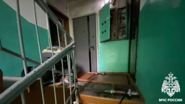 Фото: В Новокузнецке утром загорелась квартира в многоэтажке: спасены 7 человек 2