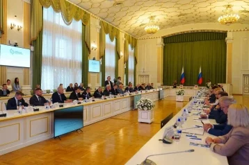 Фото: Губернаторы со всей Сибири собрались в Кузбассе 1