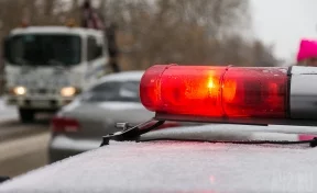На трассе в Карелии автомобиль с мёртвым водителем попал в ДТП 