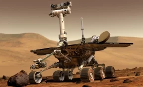 На Марсе обнаружили загадочное изваяние, вызвавшее ажиотаж в Сети 