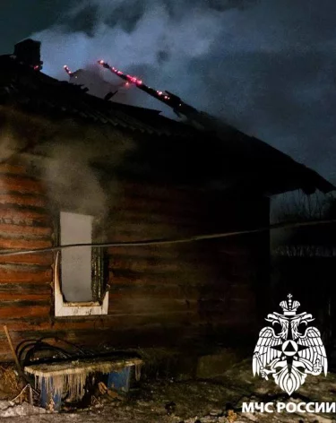 Два человека погибли на пожаре в Кузбассе