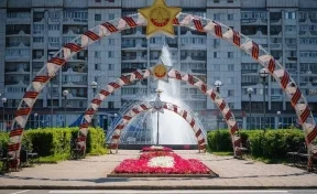 Мэр кузбасского города попросил не купаться в фонтане и не пить из него воду