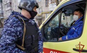 В Кузбассе усилят безопасность карет скорой помощи после нападения на фельдшеров