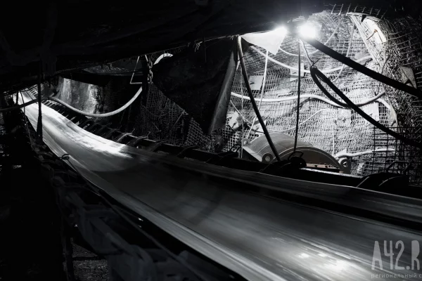 Горная порода обрушилась в шахте в Новокузнецком округе