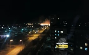 В Кемерове за «Колосом» начался сильнейший пожар