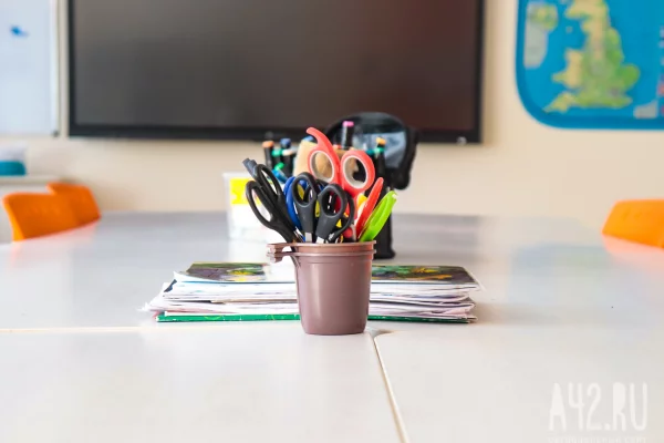 Фадеев заявил, что ситуация, когда дети мигрантов не ходят в школу, недопустима