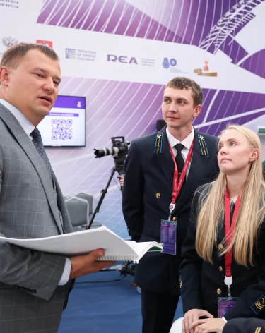 Молодёжная делегация «СУЭК-Кузбасс» приняла участие в работе Российской энергетической недели