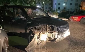 Очевидцы: в Кемерове нетрезвый водитель разбил несколько машин