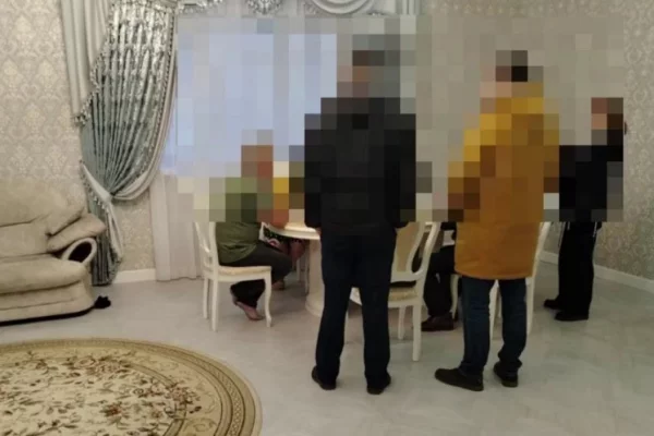 Подозреваемый в хищении 4 млн рублей подрядчик из Бурятии сбежал в Кемерово