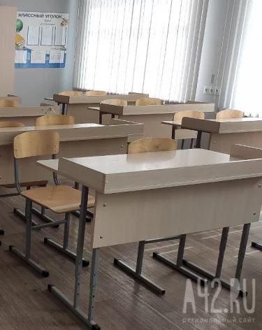 Соцсети: школу в кузбасском поселке эвакуировали из-за угрозы минирования