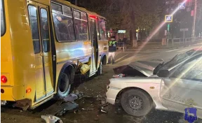  Семь человек, в том числе четверо детей, пострадали в ДТП с автобусом в Самаре