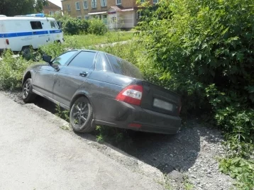 Фото: Кузбассовец попал в ДТП на угнанном автомобиле 1