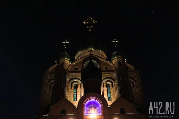 После рождественского богослужения кемеровчан развезут от Знаменского собора