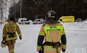 Склад загорелся в Кемерове на площади 200 квадратных метров: спасены 7 человек