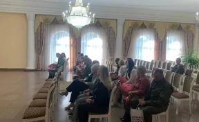Семь мобилизованных кузбассовцев сыграли свадьбы в Омске