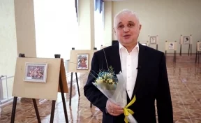 Сергей Цивилёв поздравил с 8 Марта жительниц Кузбасса 