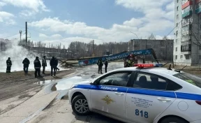 Повреждена теплотрасса: в Прокопьевске дома остались без тепла из-за ДТП