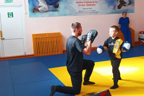 В Кузбассе 11 тренеров смогут получить по 1 млн рублей в 2026 году