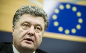Порошенко подписал закон о прекращении действия договора о дружбе Украины и России