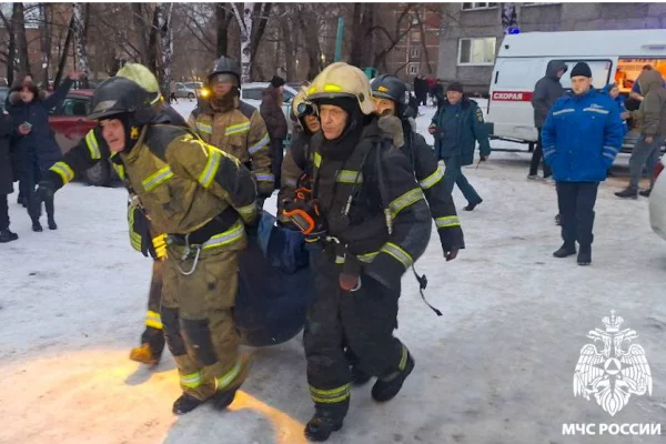 МЧС Кузбасса: на пожаре в Новокузнецке погиб человек